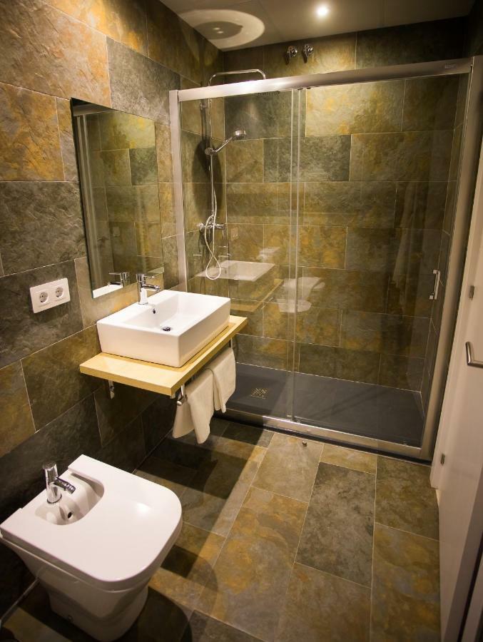 Villa Lucerna Sports & Hotel Resort Vigo de Sanabria Ngoại thất bức ảnh