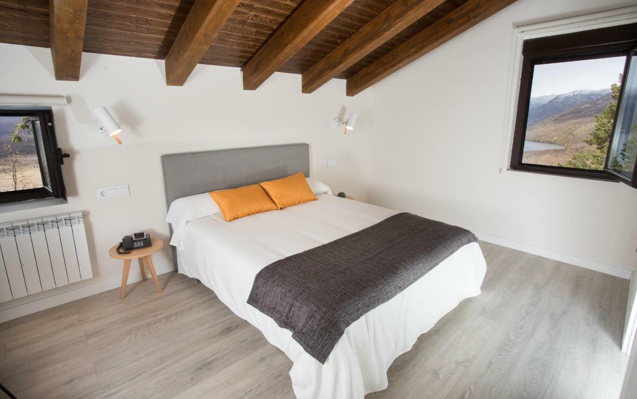 Villa Lucerna Sports & Hotel Resort Vigo de Sanabria Ngoại thất bức ảnh