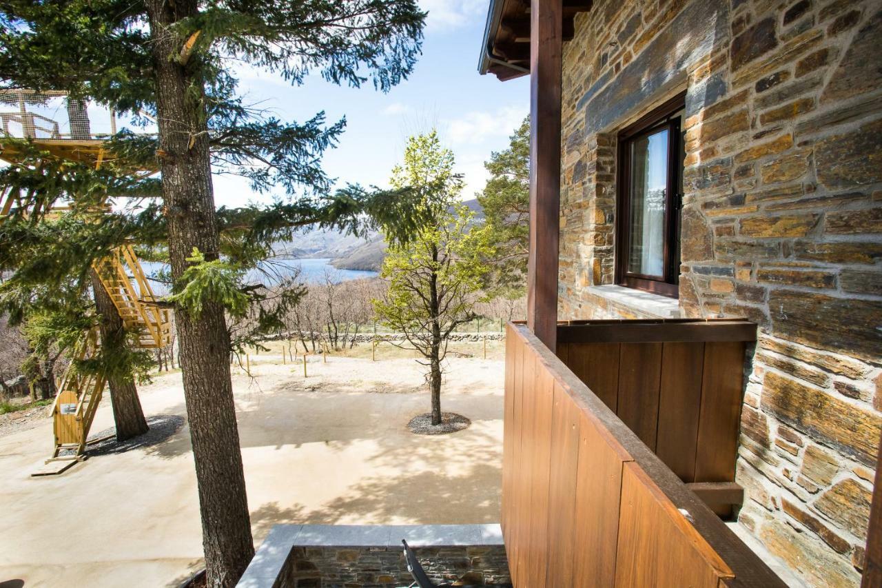 Villa Lucerna Sports & Hotel Resort Vigo de Sanabria Ngoại thất bức ảnh