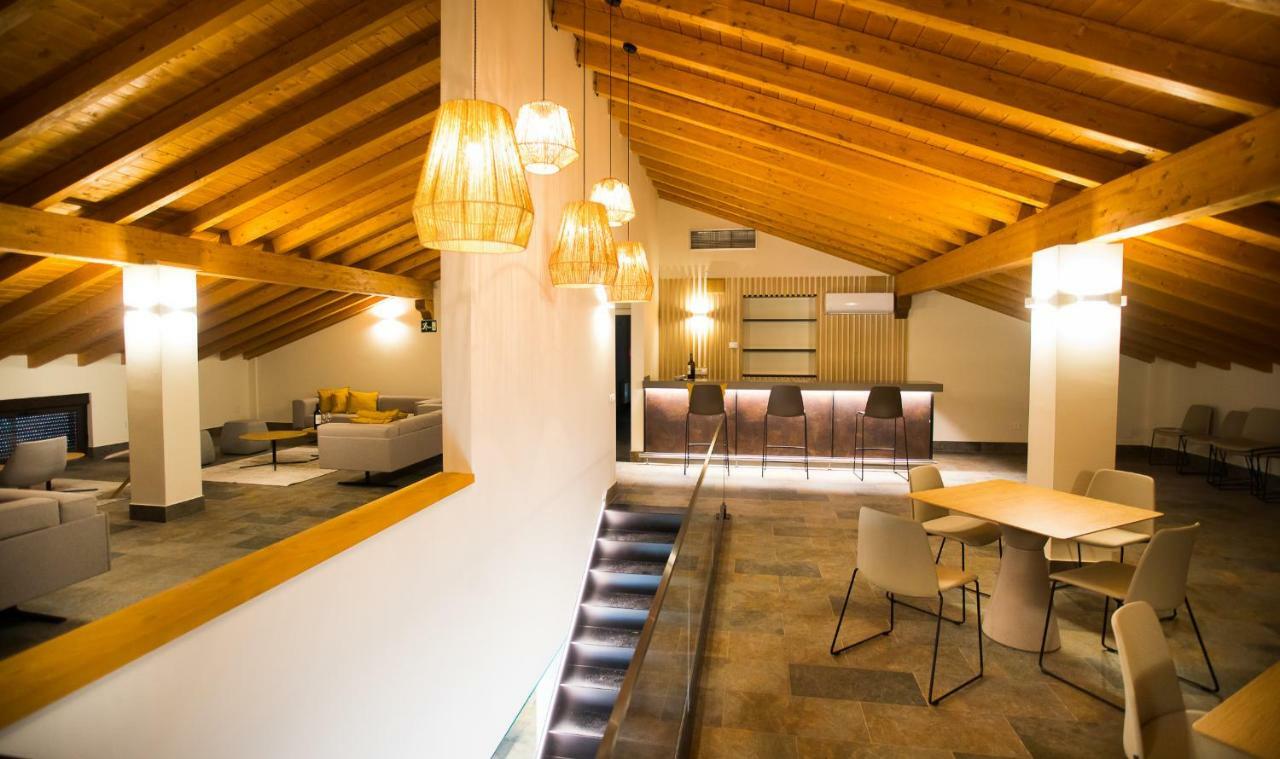 Villa Lucerna Sports & Hotel Resort Vigo de Sanabria Ngoại thất bức ảnh