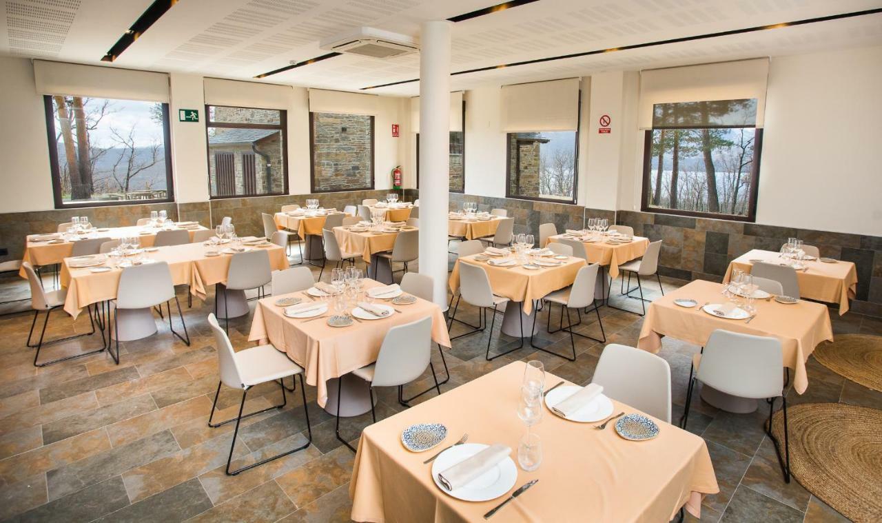 Villa Lucerna Sports & Hotel Resort Vigo de Sanabria Ngoại thất bức ảnh